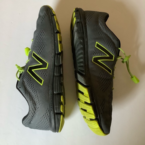New Balance Shoes New Balance 60 V2 Lightweight Running Shoes